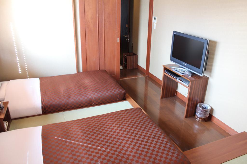 Hotel Saika Fujisawa Exterior foto